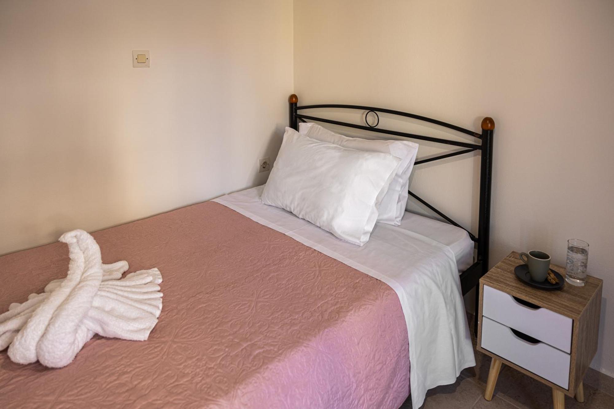 Pavlos Apartments Αργοστόλι Εξωτερικό φωτογραφία